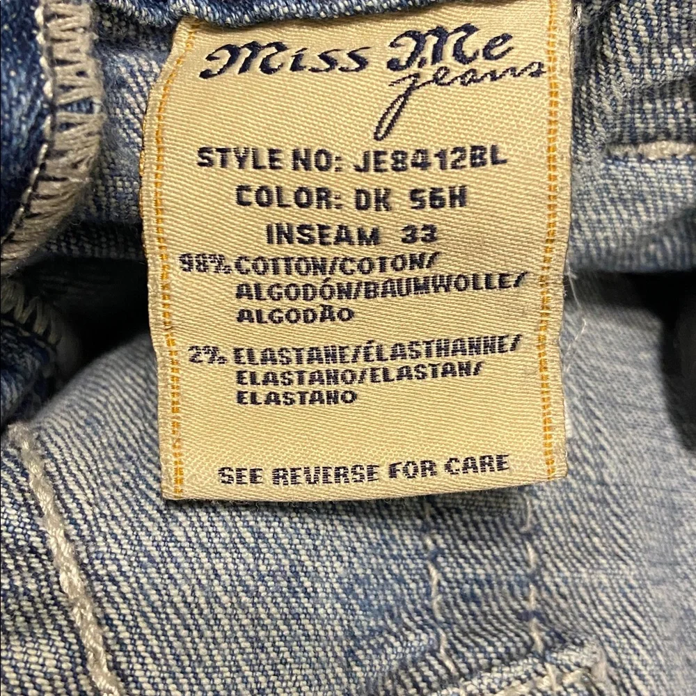 Miss Me Signature Bootcut Distress MediumWash  Mid Rise Western Cowgirl 28 x 32” - Picture 6 of 13
